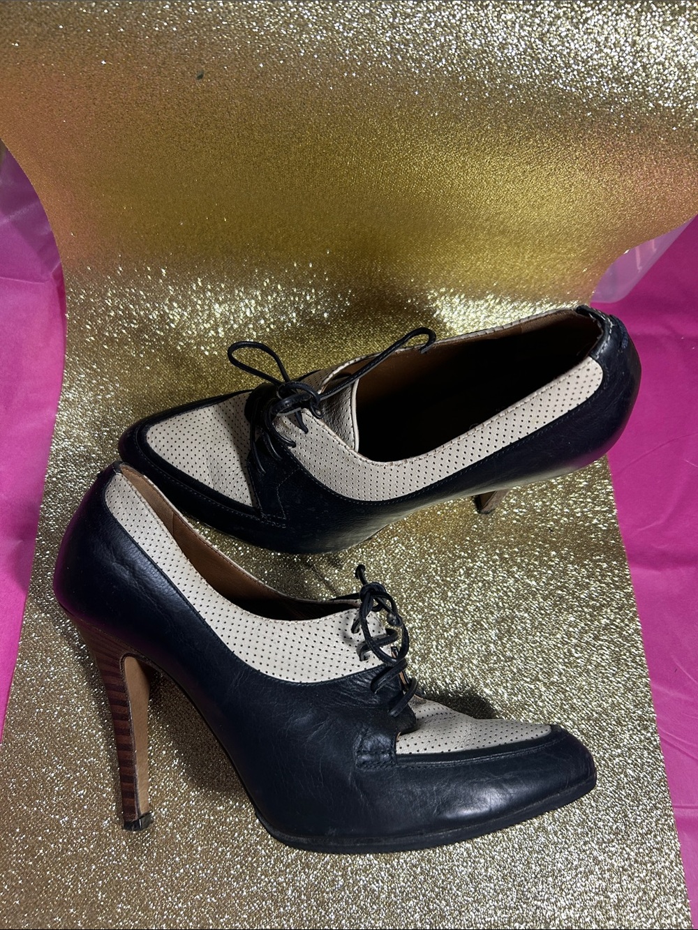 Women's Black and Cream Lace-Up Oxford Heels Made in Italie
